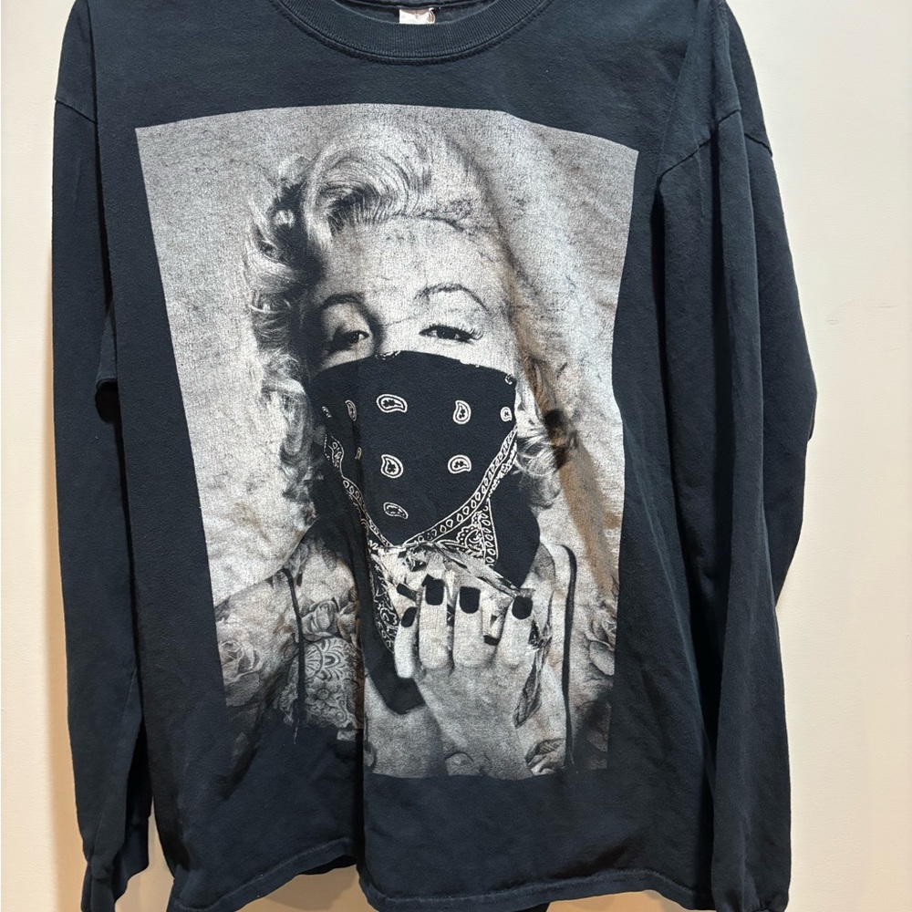 Marilyn Monroe Bandana Gildan Black Heavy Cotton Shirt